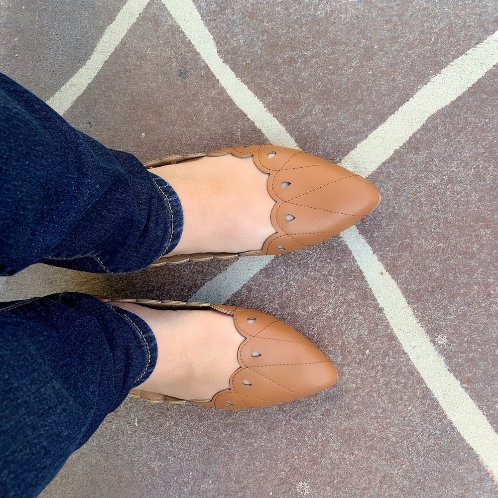 All new tan scalloped flats - Picture 7 of 12